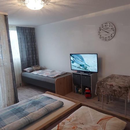 Steinhuebel Uni-Naehe Apartment Хомбург Екстериор снимка